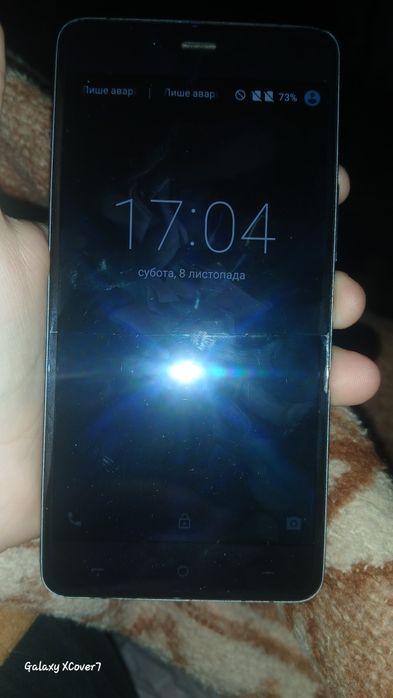 Продам телефон ванплюс