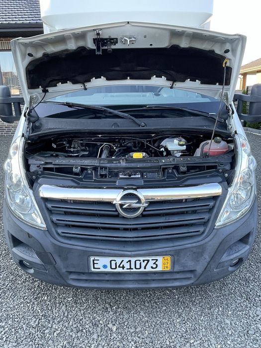 Свіжопригнаний Renault Master, Opel Movano