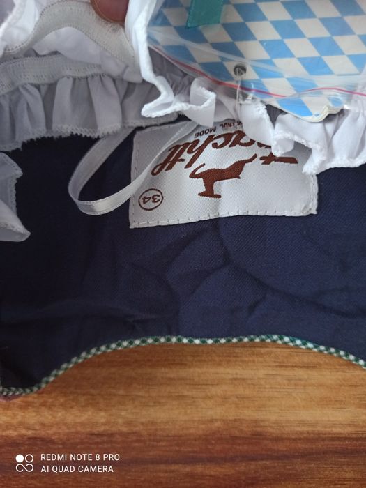 TRACHTT Sukienka bawaria rozm.34. NOWA!!!