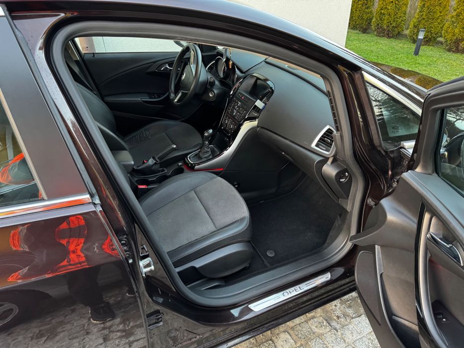 Opel Astra J 1.4turbo LPG 2015 90tys
