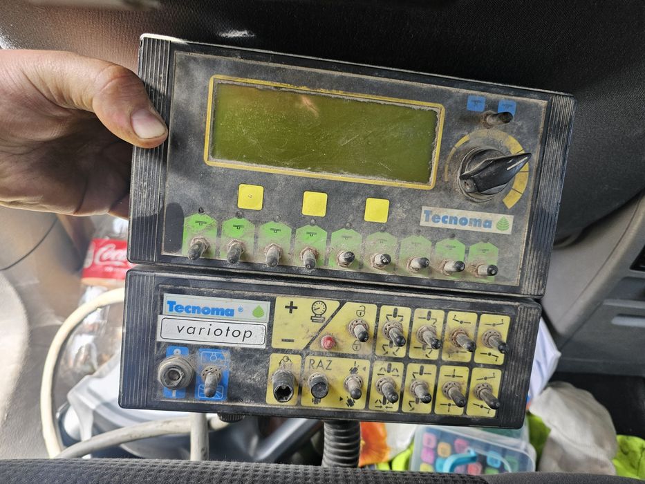 Opryskiwacz Tecnoma 24/12 m 2600 litrów