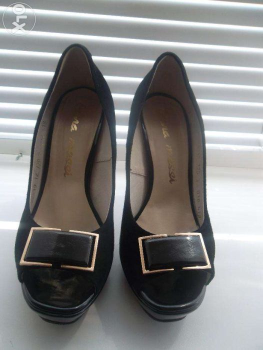 Кожаные замшевые туфли 38размер.