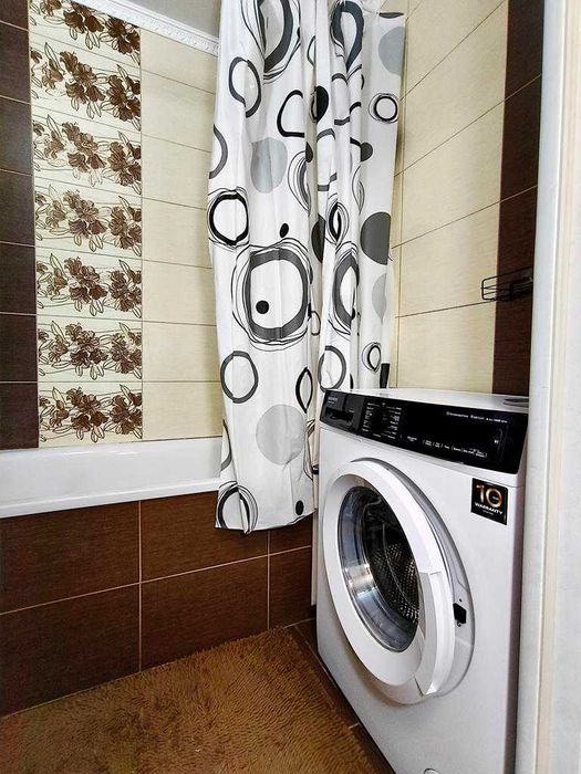 Оренда гарного 1-кімнатного житла поруч з ТРЦ ГОЛІВУД.