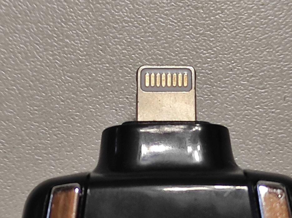 Брелок - Power bank, 1500mAh.