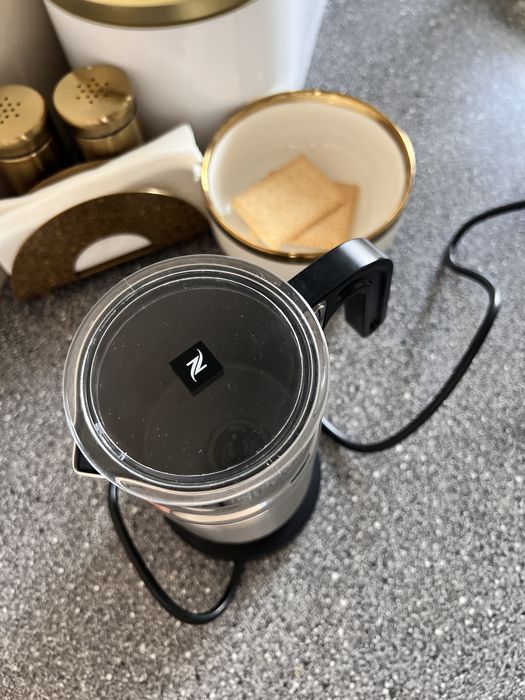 Spieniacz do mleka nespresso aeroccino 4
