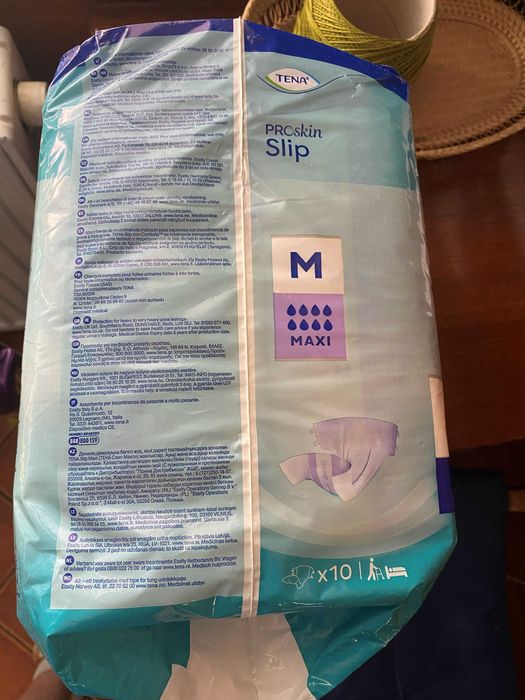 TENA Slip ProSkin maxi M chłonne Pieluchomajtki 10 sztuk