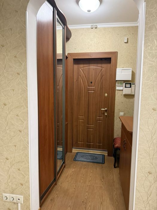 Оренда 2-к вул. Левка Лукʼяненка 15-Г, метро Мінська 7 хв!