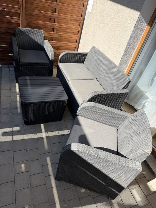 Meble ogrodowe 2 fotele, kanapa i stolik ze schowkiem