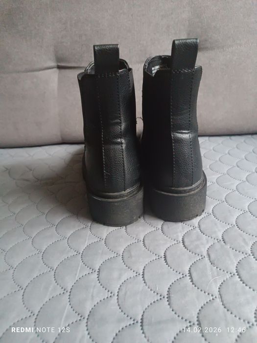 Buty damskie za kostkę