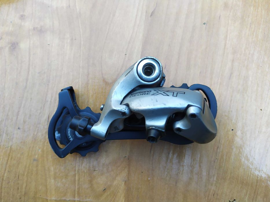 Shimano XT przerzutka tylna  RD -M750 SGS 9S Polecam
