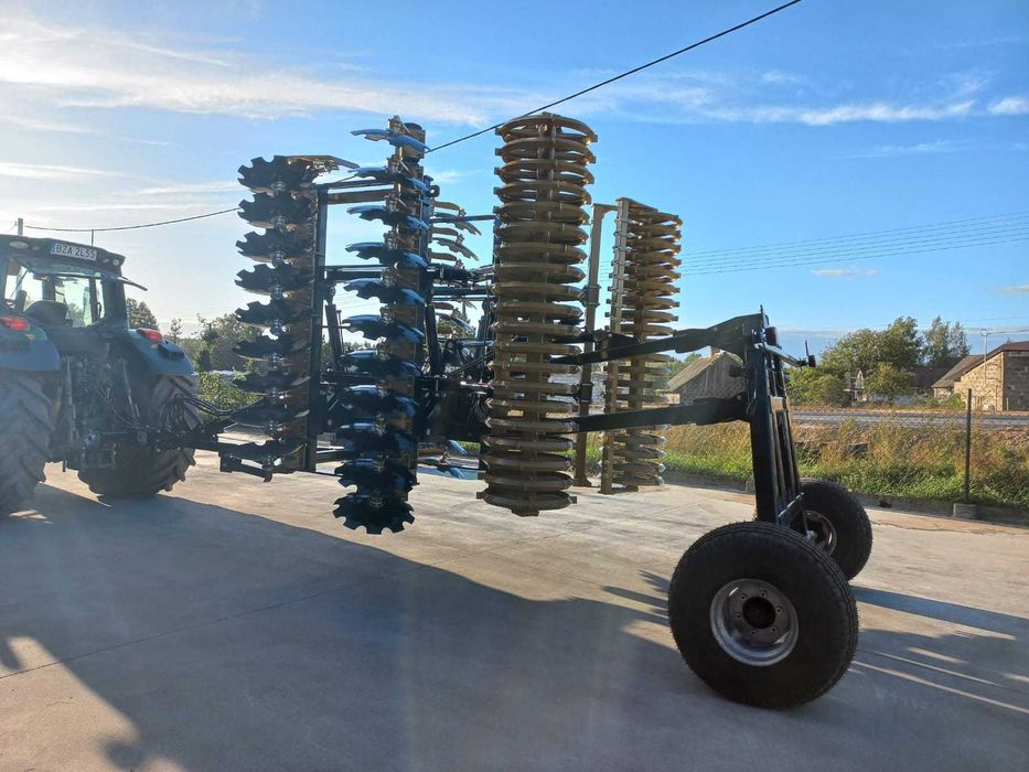 Brona talerzowa hydrauliczna JANPOL SHREK 4m 560 talerz daszek 600