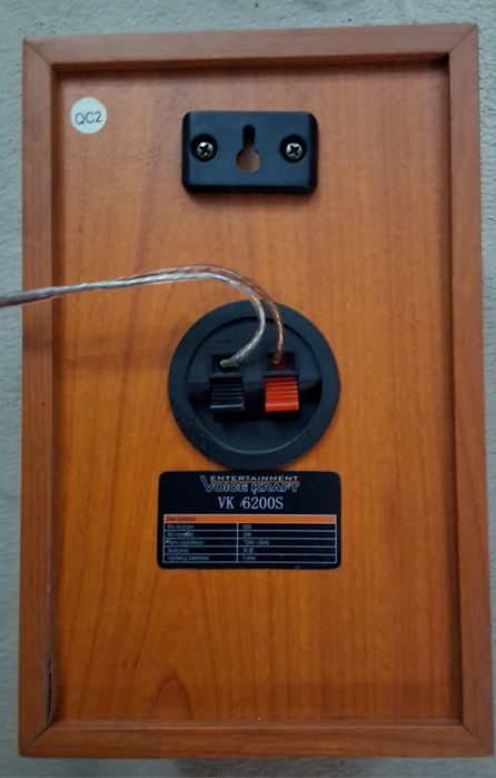 Kolumny glosnikowe Voice Kraft model VK 6200S