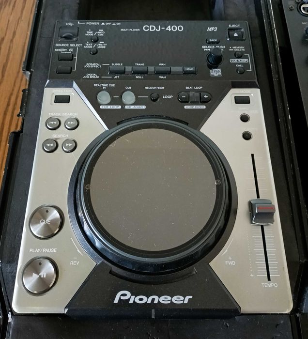 Konsola Pioneer: 1x DJM-600 + 2x CDJ-400 (+case)