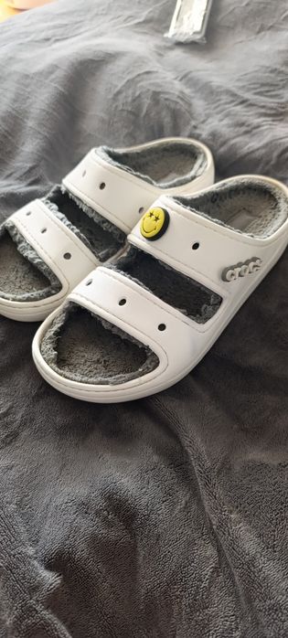 Crocs baya cozzzy w8 m6 крокси білі