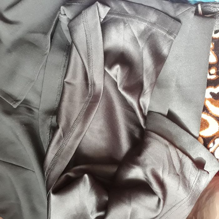 Спідниця-олівець, нова