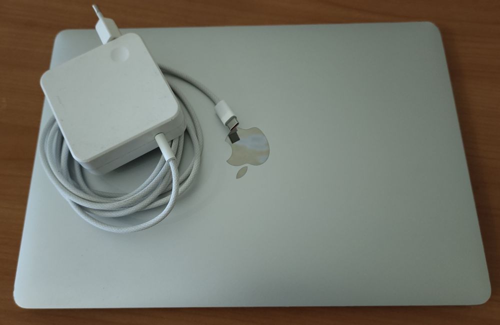 Ноутбук Macbook Pro 2020 a2338 M1 16/256