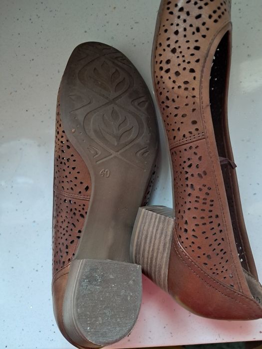 Buty skórzane rozm 40