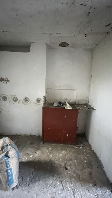 Дом с земельным участком
