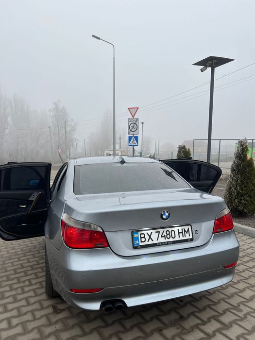 BMW E60 2004 року