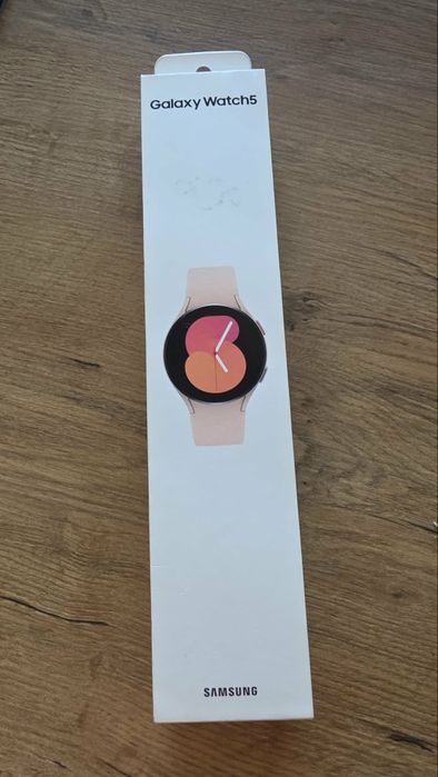 Zegarek damski smartwatch  watch 5