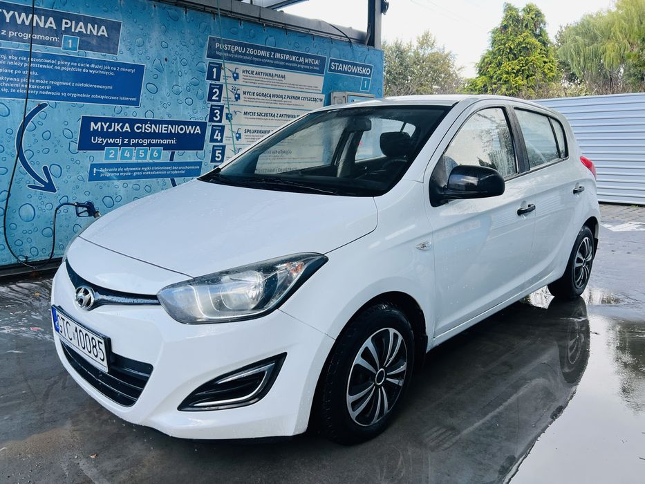 Hyundai i20