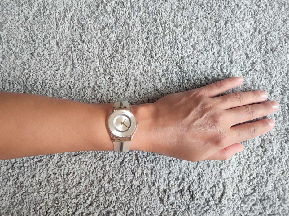 Relógio SWATCH Skin SFK119