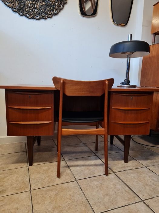 Biurko tekowe,wolnostojące,duński design,Dania lata 60/70,Mid century