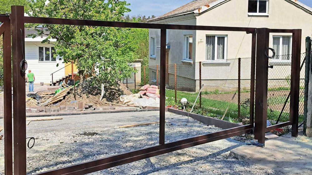 Відкатні  Відїздні Розсувні брами Каркаси Відкатні відїздні ворота Під жалюзі Ранчо.Штахетник Профнастил.