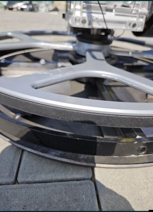 Затирочна бензинова машина для бетону Briggs & Stratton PT24 XR 5.0: П