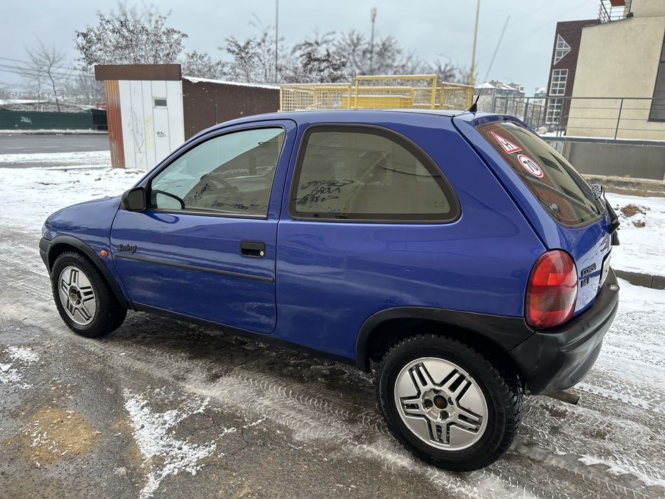 Opel Corsa 1996 avtomat Газ бензин