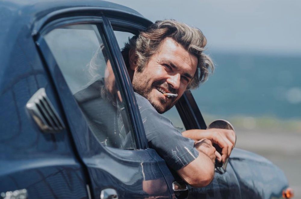 Datsun 100A Original Serie Netflix Rabo de Peixe