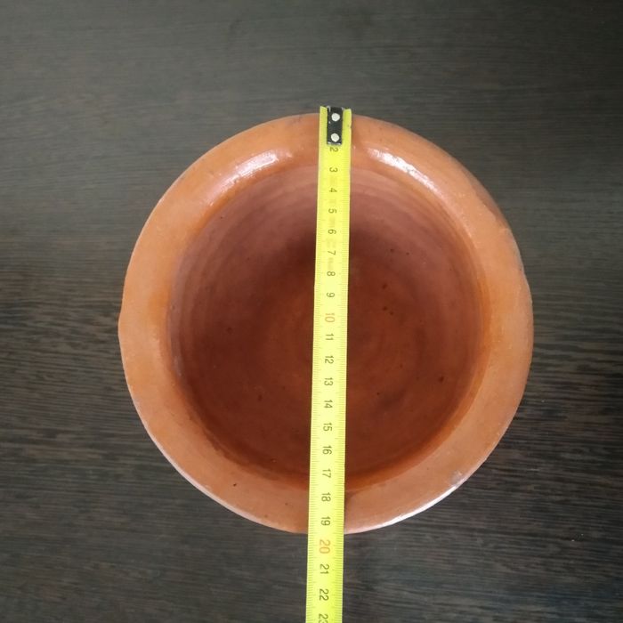 Справжня Старовинна Макітра ручної роботи.глиняний посуд.