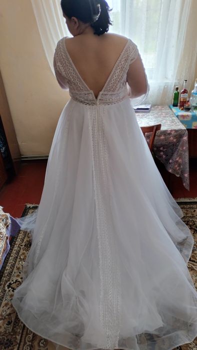 Весільна сукня нова