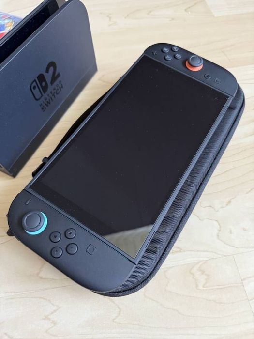 Nintendo Switch 2 + 4 gry, kontroler Nintendo Switch 2 Pro