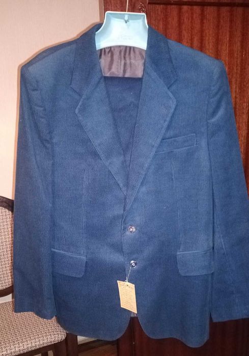 костюм чоловічий вельветовий