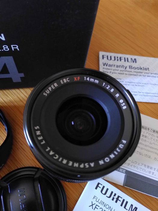 Objetiva para FUJIFILM XF 14mm f/2.8 R