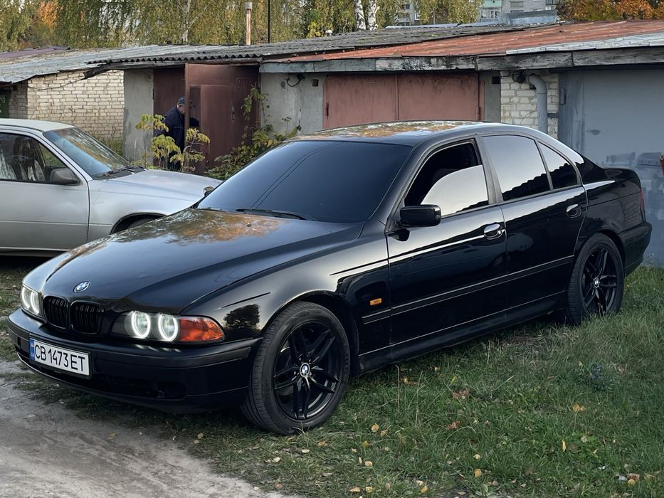 BMW e39 2,8 на повному ходу