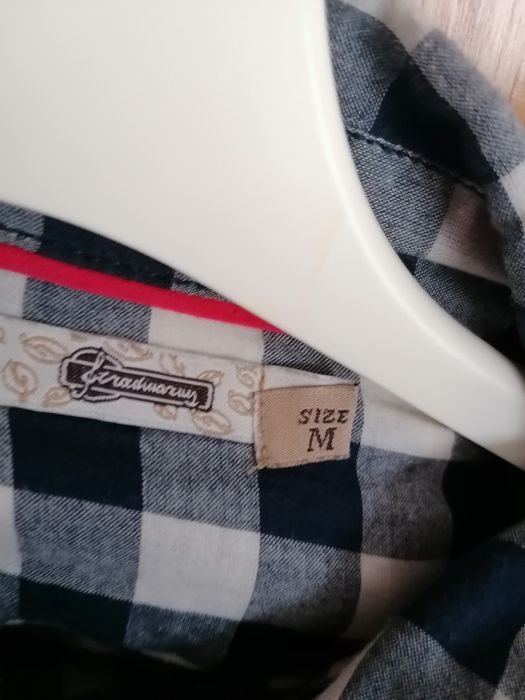 Camisa aos quadrados da Stradivarius