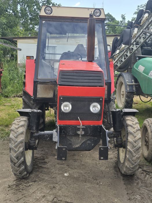 zetor 8111 pracował tylko przy odśnieżaniu