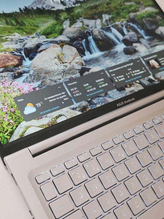 ASUS VivoBook 16 X1605EA