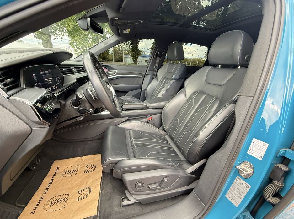 Audi e-tron 2019 VIN WAUZZZGE5KB005038 фото оголошення 21 з 24