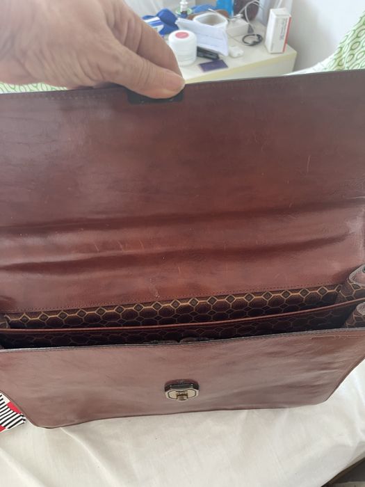 Mala  executivo,  em pele genuina