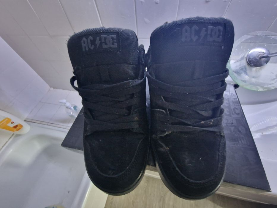 Tenis dc shoes ac/dc