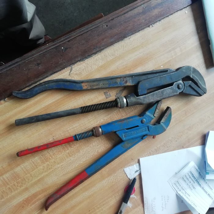 Duas chaves pichelaria