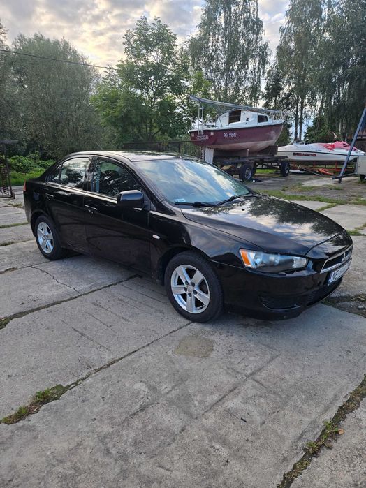 Mitsubishi Lancer