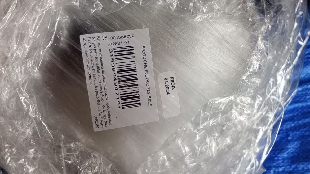 Lakier i podkład v33 bezbarwny