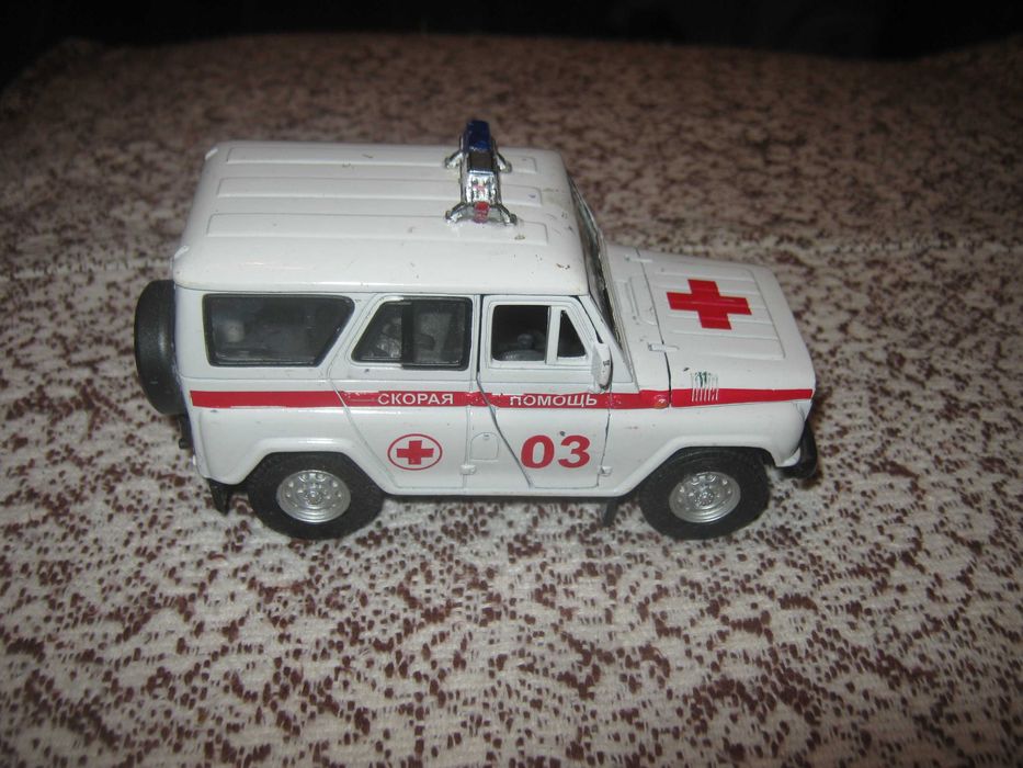 Машинка УАЗ,под ремонт