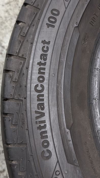 Pneus 185/75r16c Continental ContiVanContact com 100% de piso