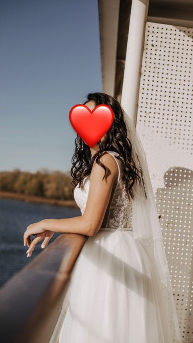 весільна сукня