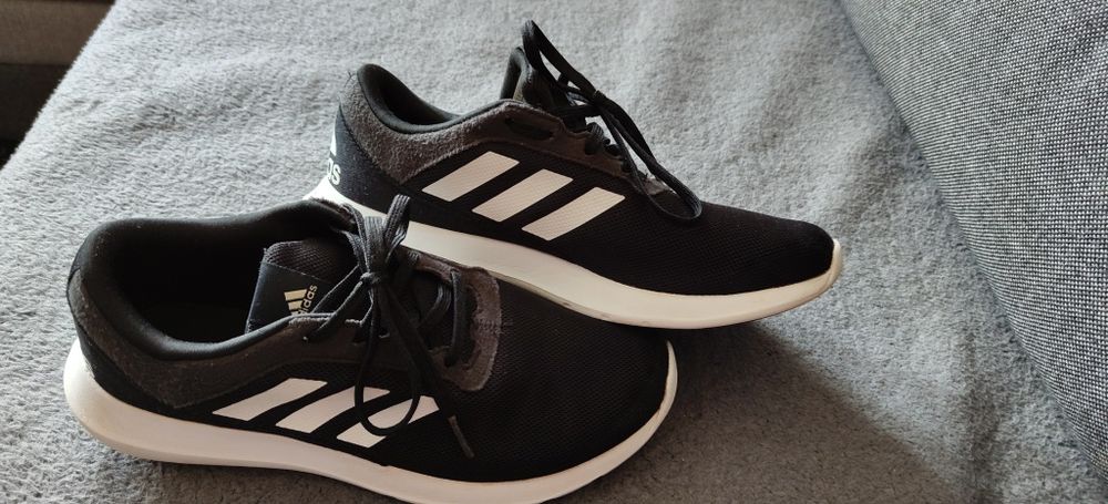 Adidas 40 2/3 stan idealny